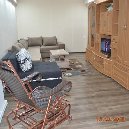 Apartment On Ikalto 8 ティビリシ エクステリア 写真