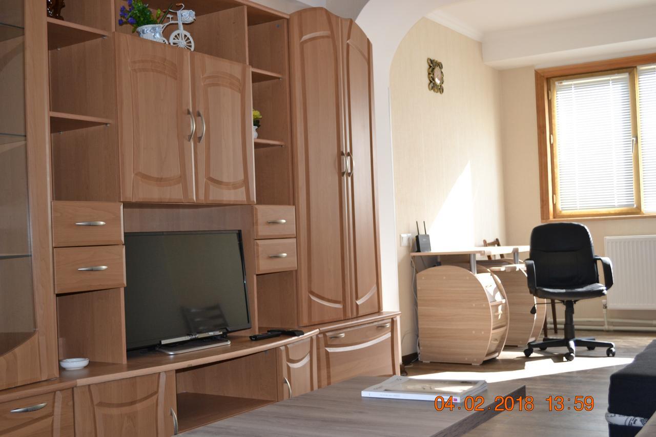 Apartment On Ikalto 8 ティビリシ エクステリア 写真